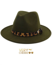 Load image into Gallery viewer, Leopard Lover Fedora
